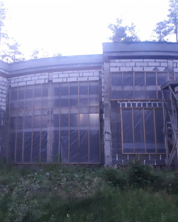 Утепление бетонного каркаса в Вырице (до напыления)